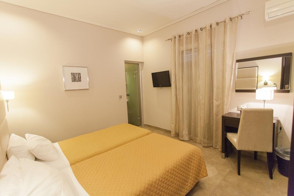 Hotel Aheron Kanallákion Екстериор снимка