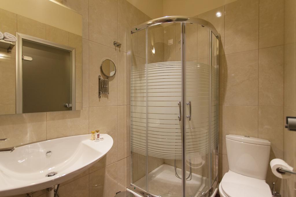 Hotel Aheron Kanallákion Екстериор снимка